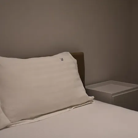 Tam Serviced Shallvaret District Apartamento *