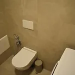 Tam Serviced Shallvaret District Apartman Tirana