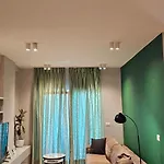 Tam Serviced Shallvaret District Apartman Tirana