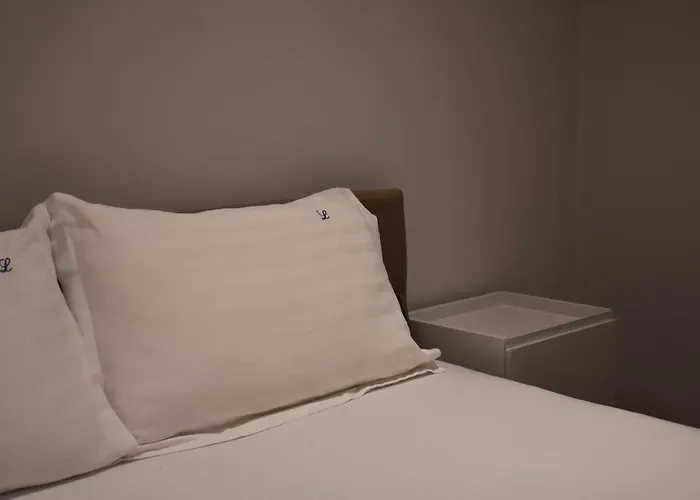 Tam Serviced Shallvaret District Appartement *