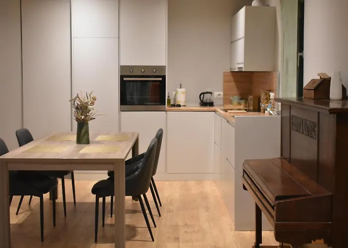 Tam Serviced Shallvaret District Appartement *