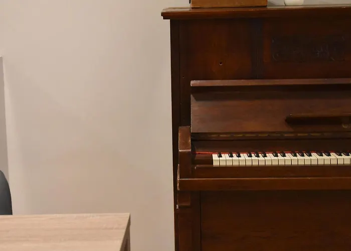 Tam Serviced Shallvaret District *